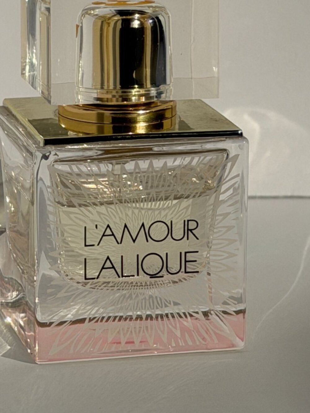 Lalique L’Amour Eau de Parfum 30ml 80% Full Women’s Perfume - Picture 2 of 7
